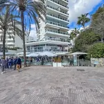 Palm 2f A Stylish Seaside With Parking Appartamento