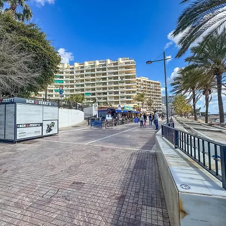 Palm 2f A Stylish Seaside With Parking ماربيا