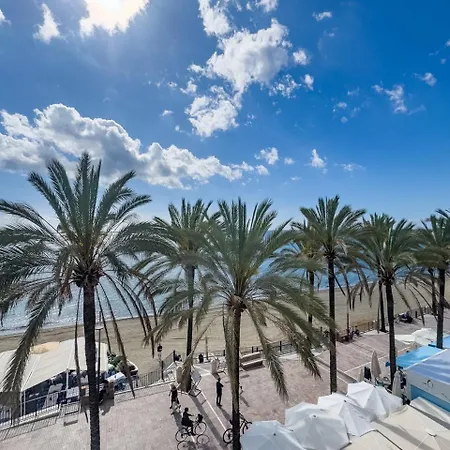 Palm 2f A Stylish Seaside With Parking شقة