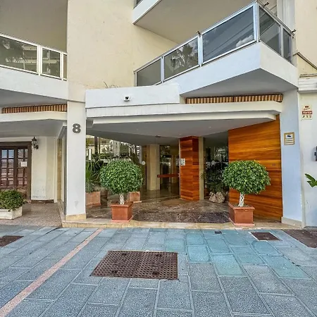 Palm 2f A Stylish Seaside With Parking ماربيا