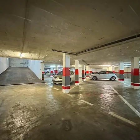 Palm 2f A Stylish Seaside With Parking شقة
